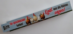 Zollstock - Bitte Tor geschlossen halten - egal was die Hühner sagen