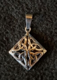 Halskette - keltisches Viereck - Edelstahl